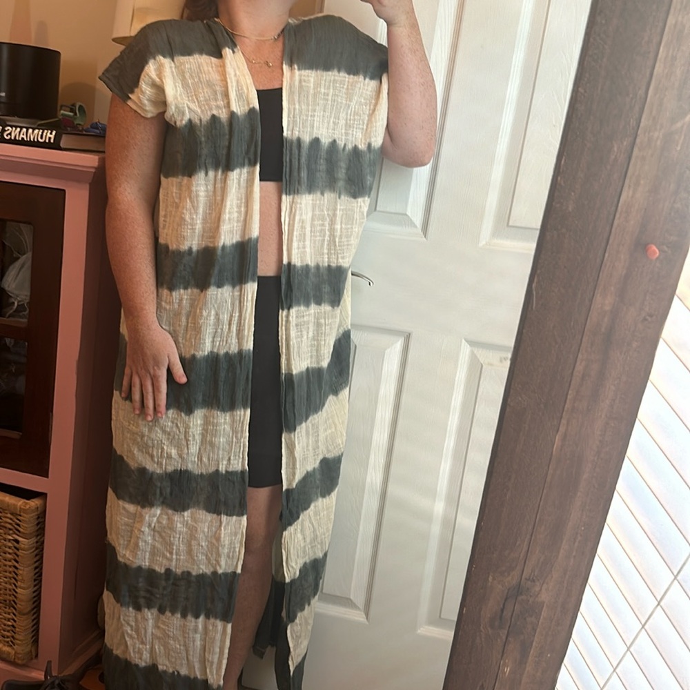 Anamá Tie Dyed Blue & White Kimono